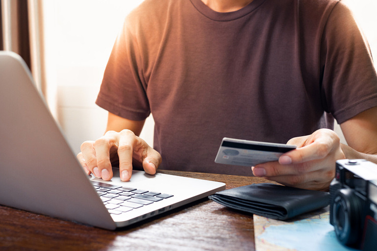 paying termination fees for moving out apartment early